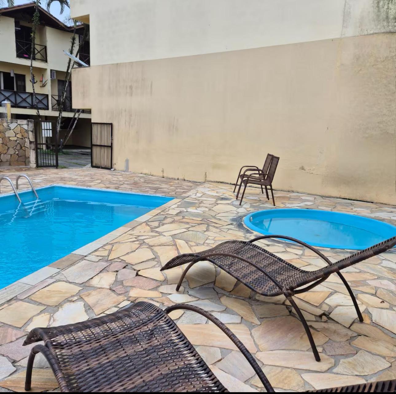Triplex Piscina Churrasqueira Lava E Seca Wi-Fi E 2 Tvs Em Condominio Com 90M2 No Centro De Ubatuba Exterior photo